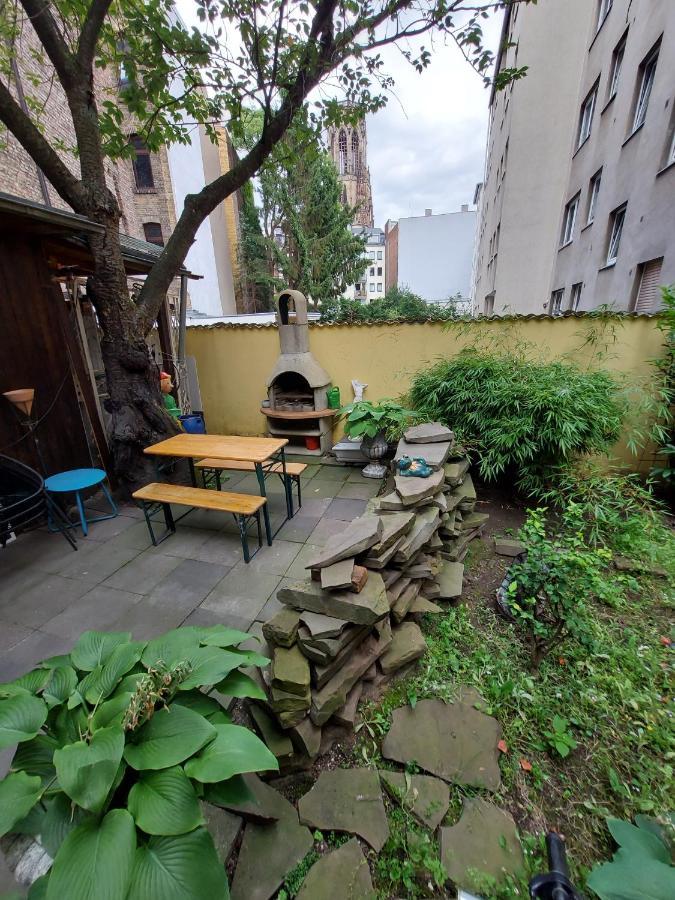 Basement Apartment Colonia Esterno foto